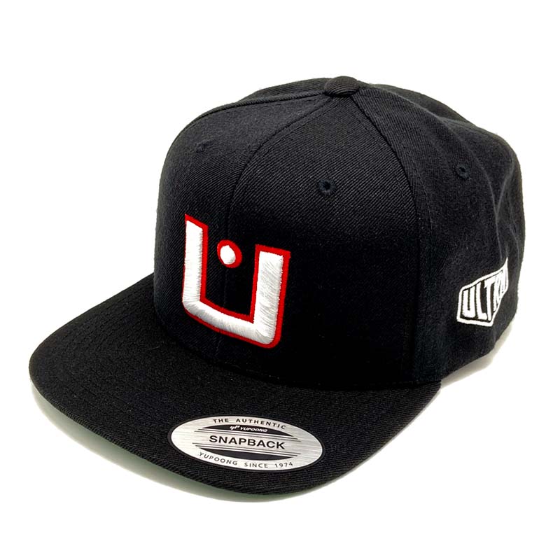 Ultra SnapBack Black / White / Red U Hat